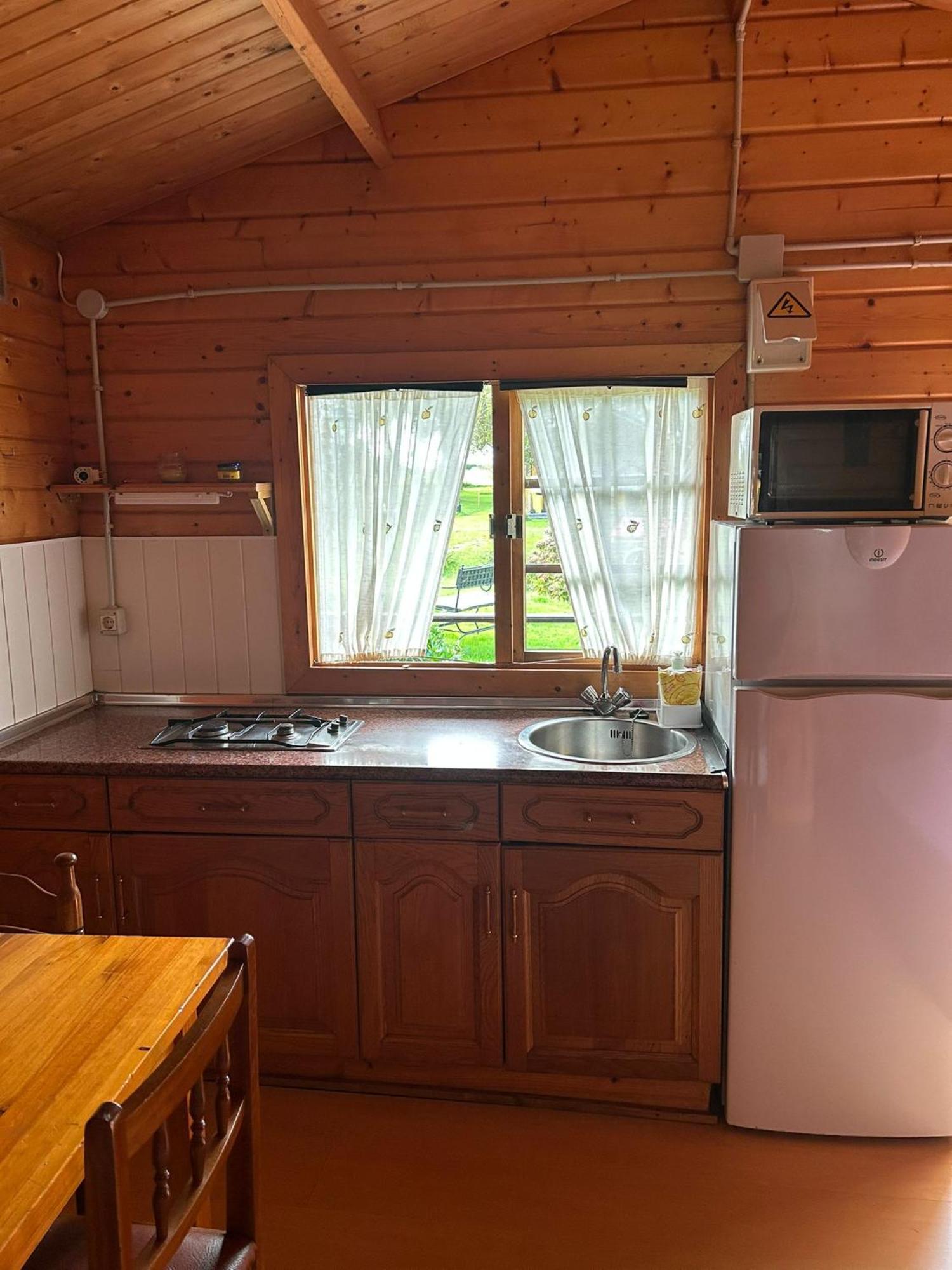 Camping A Grandella El Franco Zewnętrze zdjęcie