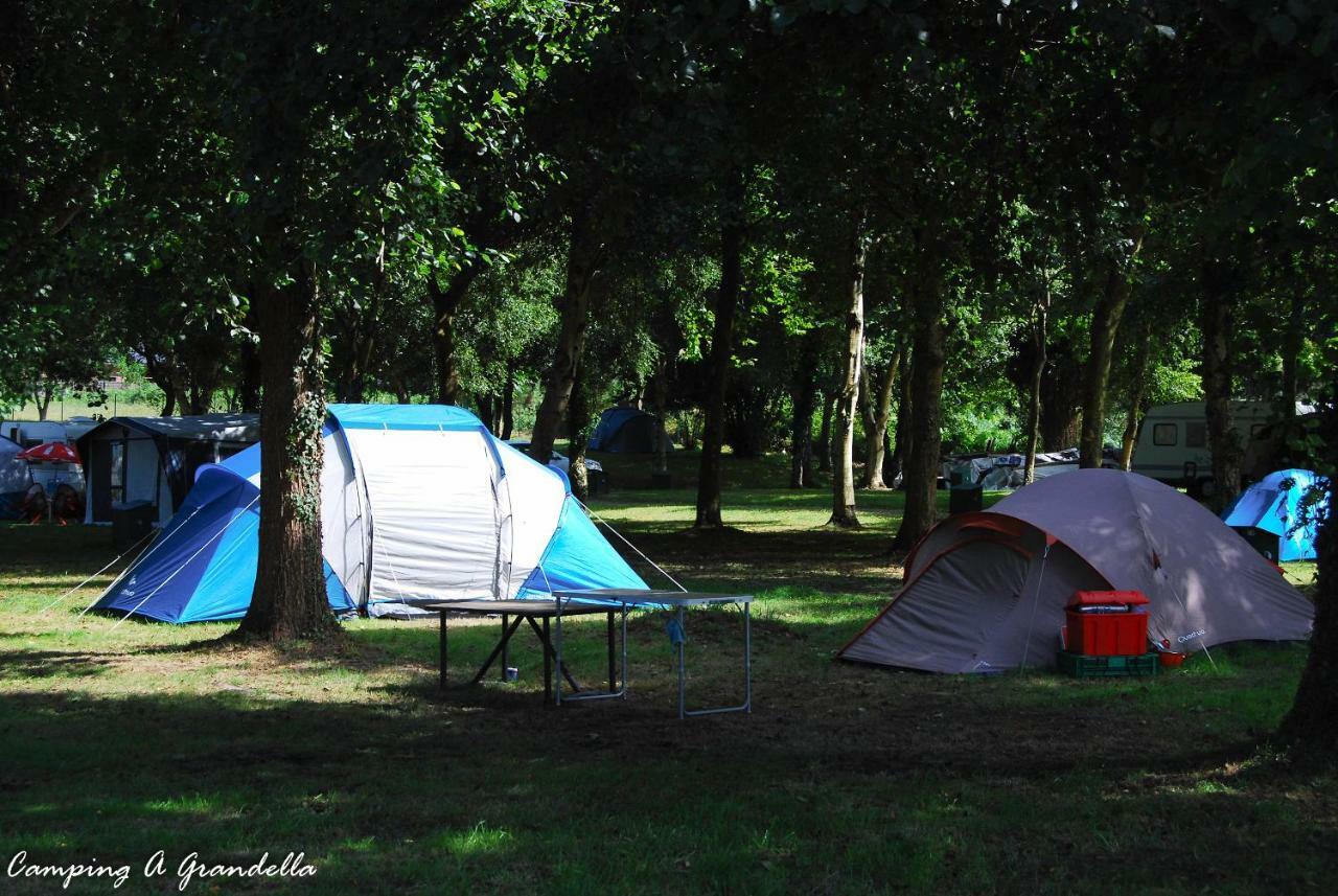 Camping A Grandella El Franco Zewnętrze zdjęcie